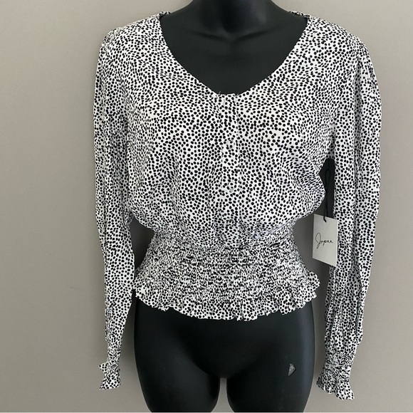 Japna, polkadot blouse - Picture 2 of 9